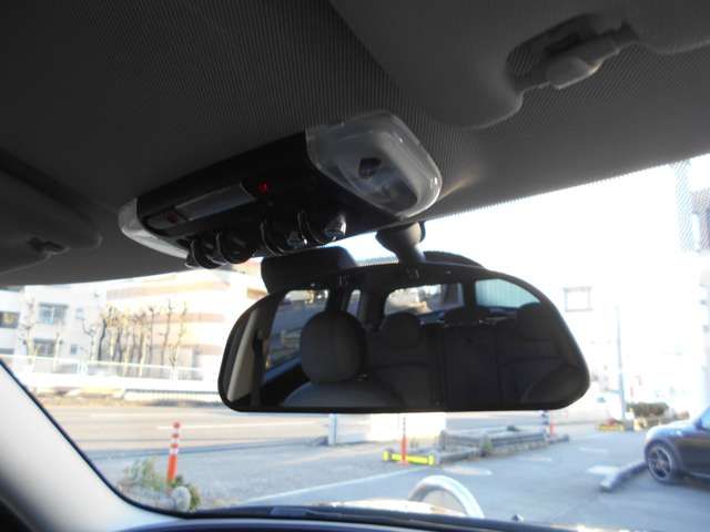 BMW MINI COOPER S CL 2016 Image 31