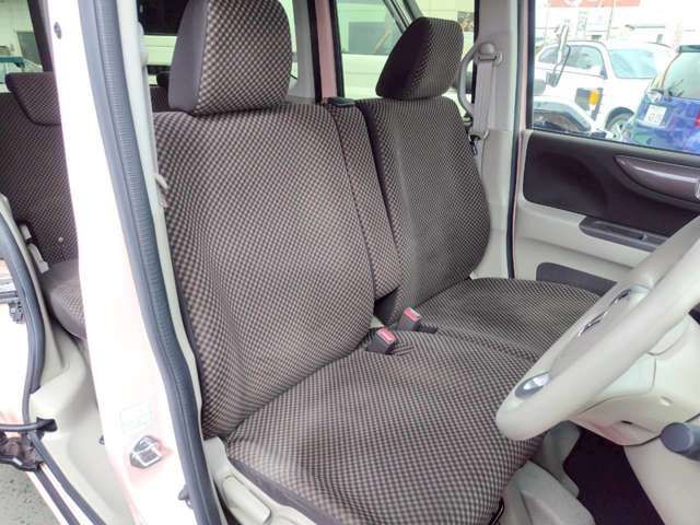 HONDA N BOX 2015 Image 31