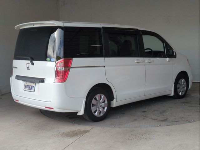 HONDA STEPWAGON 2012 Image 31