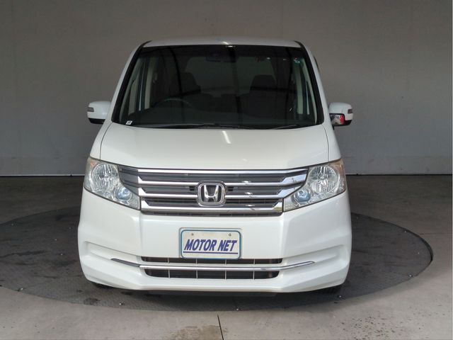 HONDA STEPWAGON 2012 Image 31