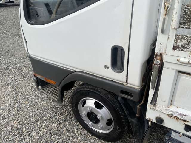 MITSUBISHI CANTER 1995 Image 31