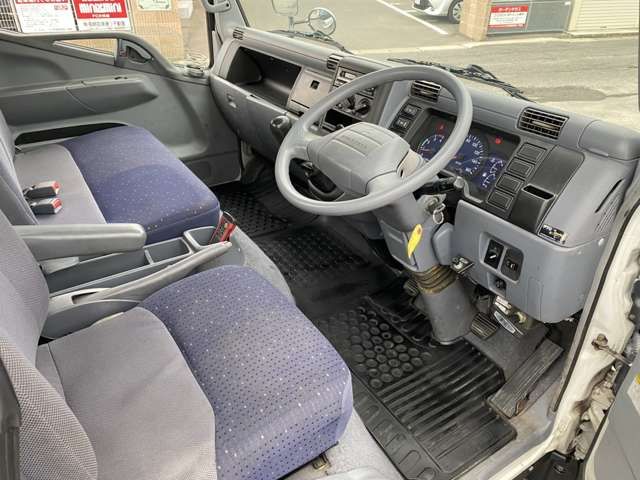 MITSUBISHI CANTER 2007 Image 31