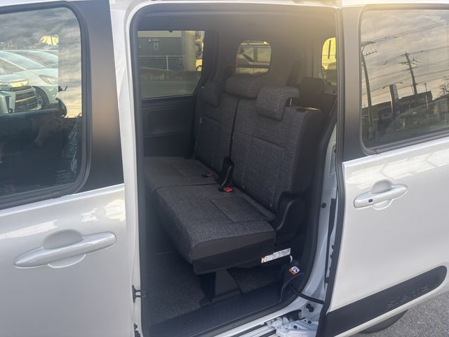 TOYOTA SIENTA HYBRID 2026 Image 31