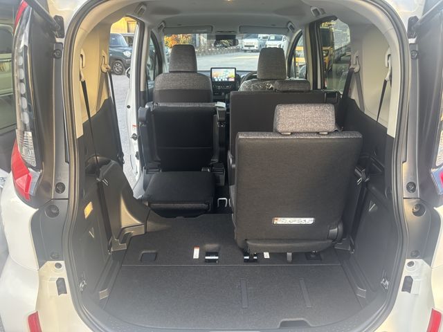 TOYOTA SIENTA HYBRID 2026 Image 31