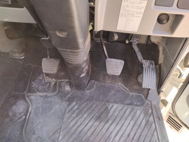 MITSUBISHI CANTER 2016 Image 31