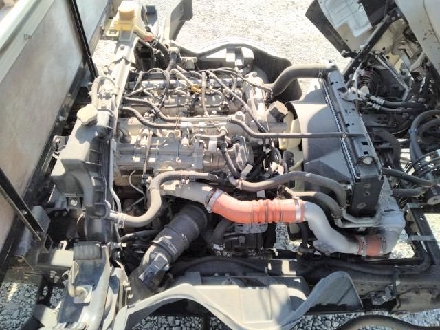 MITSUBISHI CANTER 2016 Image 31