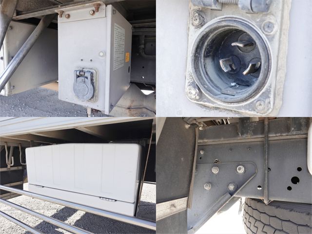 MITSUBISHI FUSOU SUPER GREAT 2016 Image 31