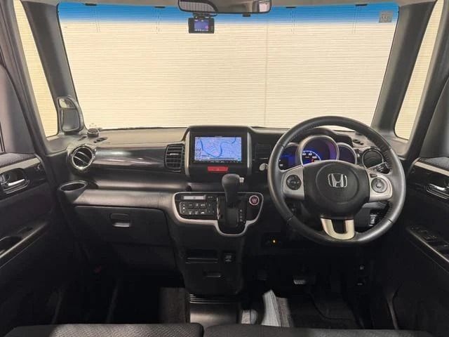 HONDA N BOX CUSTOM 2013 Image 31