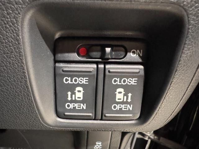 HONDA N BOX CUSTOM 2013 Image 31