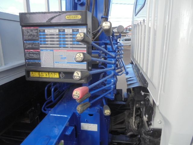 MITSUBISHI CANTER 2013 Image 31