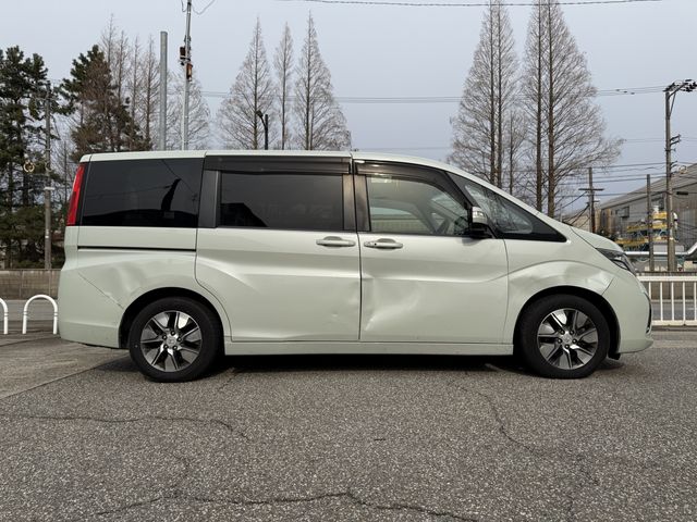 HONDA STEPWAGON 2016 Image 31
