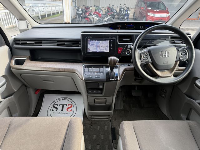 HONDA STEPWAGON 2016 Image 31
