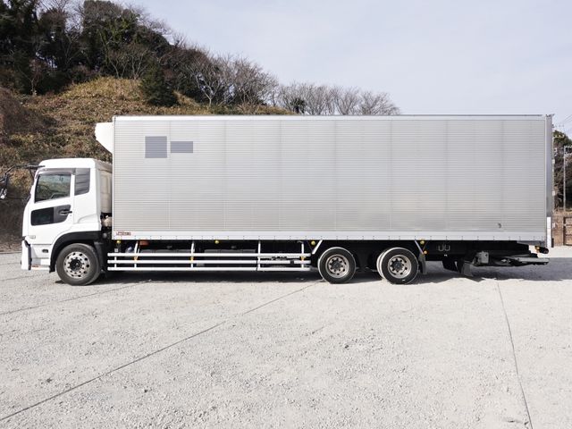 NISSAN DIESEL QUON 2017 Image 31