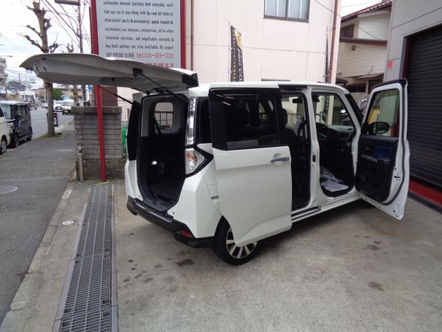 TOYOTA TANK 2017 Image 31