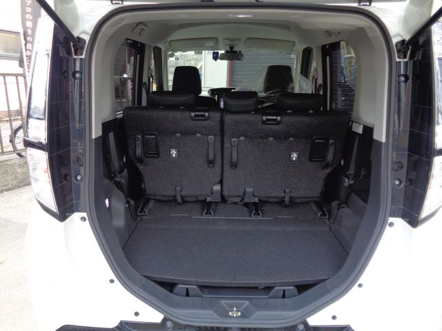 TOYOTA TANK 2017 Image 31