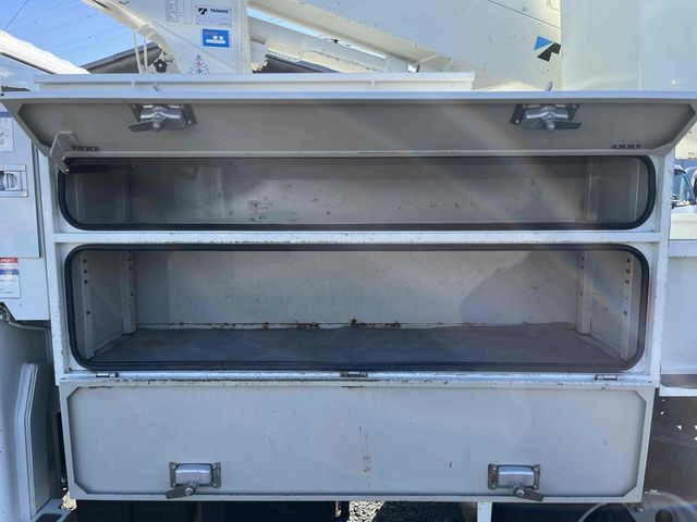 HINO DUTRO 2017 Image 31