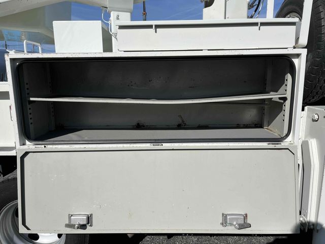 HINO DUTRO 2017 Image 31