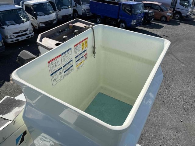 HINO DUTRO 2017 Image 31