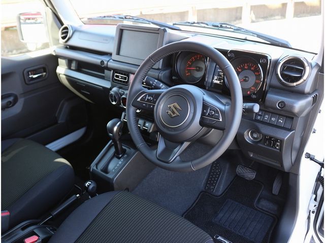 SUZUKI JIMNY 4WD 2024 Image 31