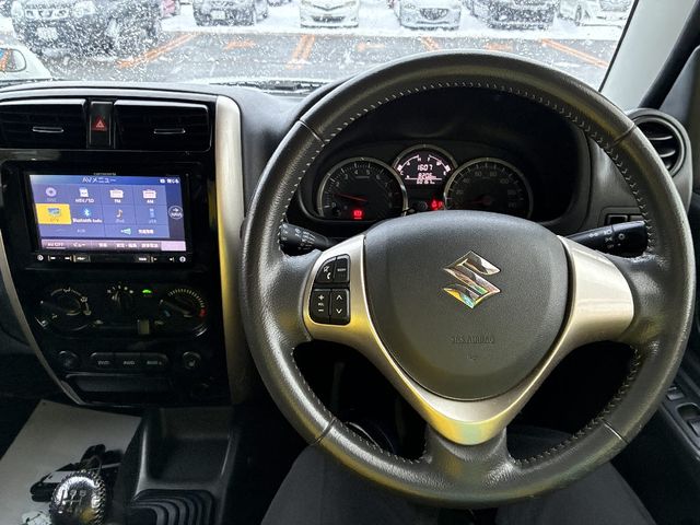 SUZUKI JIMNY 4WD 2017 Image 31