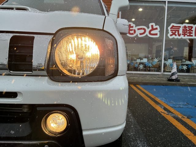 SUZUKI JIMNY 4WD 2017 Image 31