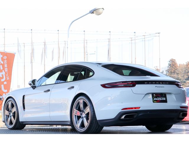 PORSCHE PANAMERA 2019 Image 31