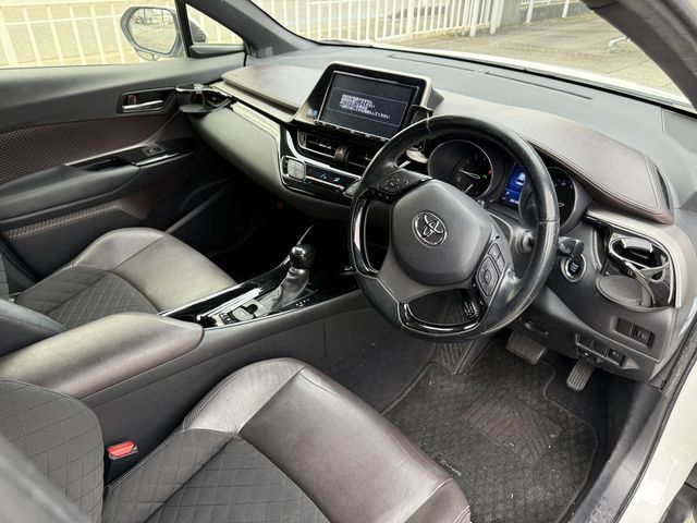 TOYOTA C-HR 4WD 2017 Image 31