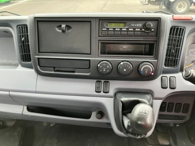 NISSAN ATLAS 2015 Image 31