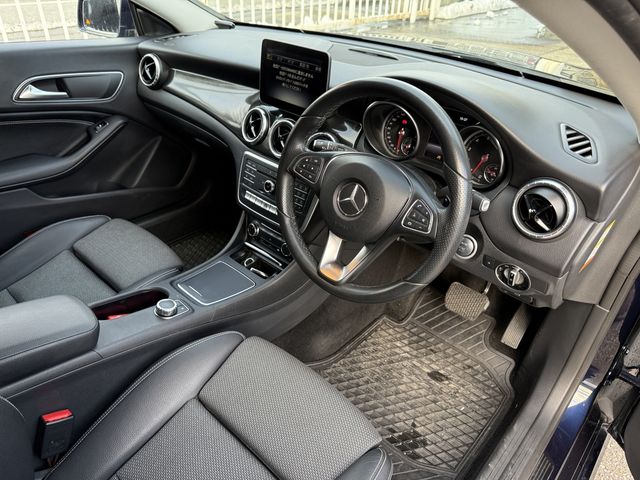 MERCEDES BENZ CLA SH 2017 Image 31
