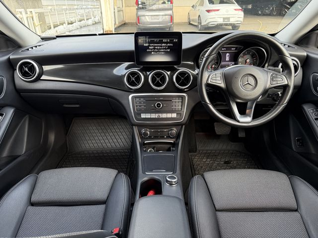 MERCEDES BENZ CLA SH 2017 Image 31