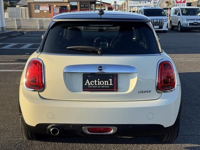 BMW MINI COOPER 2019 Image 31