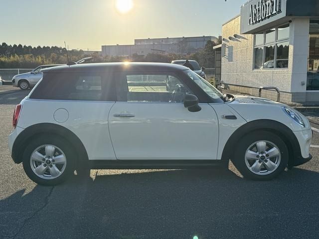 BMW MINI COOPER 2019 Image 31