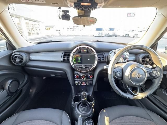 BMW MINI COOPER 2019 Image 31