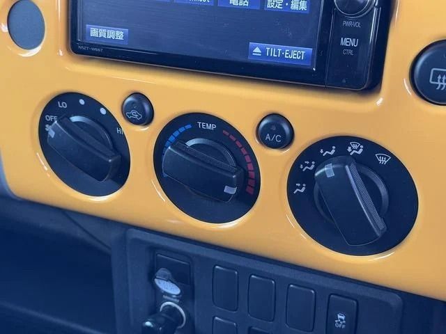 TOYOTA FJ CRUISER 4WD 2017 Image 31