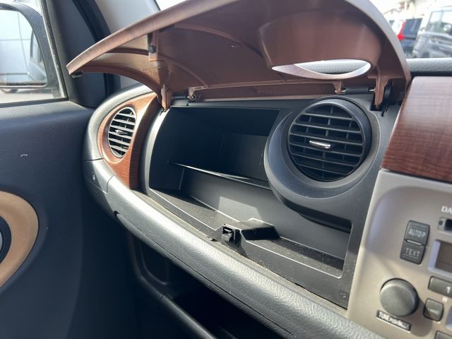 DAIHATSU MIRA GINO 2008 Image 31