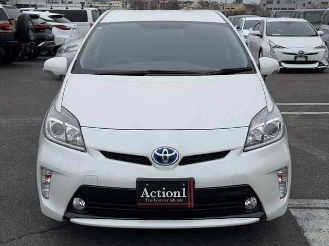 TOYOTA PRIUS 2015 Image 31