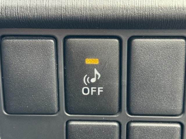 TOYOTA PRIUS 2015 Image 31