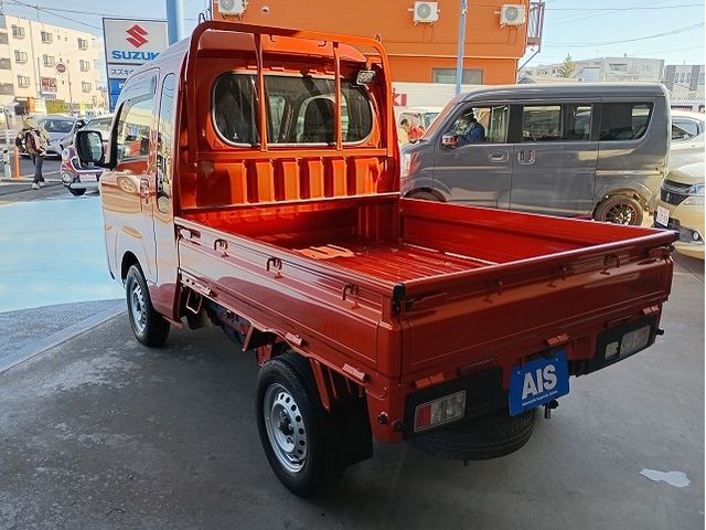 DAIHATSU HIJET TRUCK 4WD 2022 Image 31