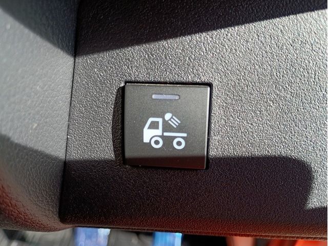 DAIHATSU HIJET TRUCK 4WD 2022 Image 31