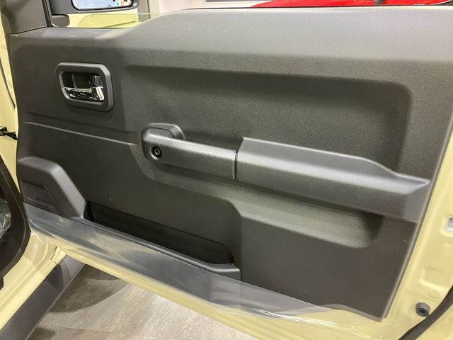 SUZUKI JIMNY NOMADE 2026 Image 31