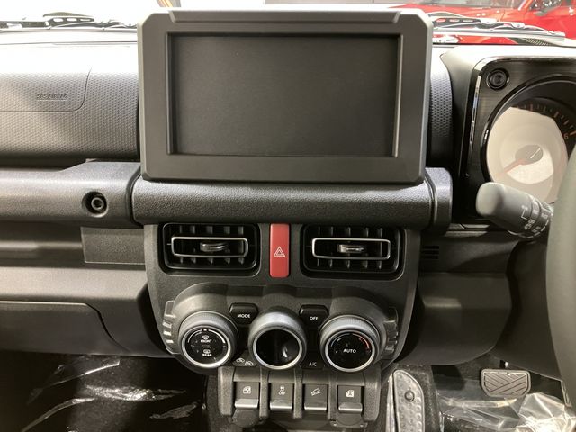 SUZUKI JIMNY NOMADE 2026 Image 31