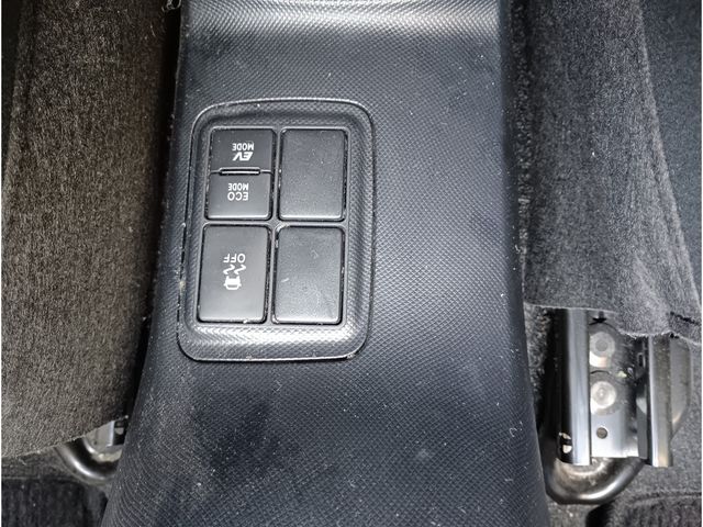 TOYOTA AQUA 2021 Image 31