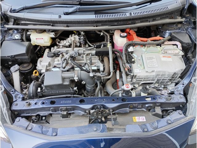 TOYOTA AQUA 2021 Image 31