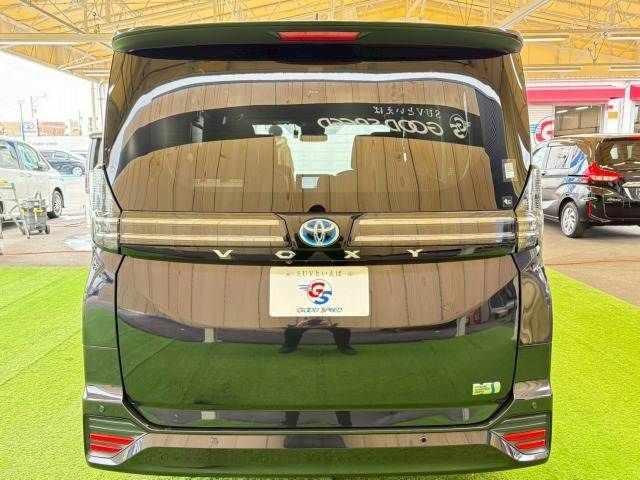 TOYOTA VOXY HYBRID 2022 Image 31