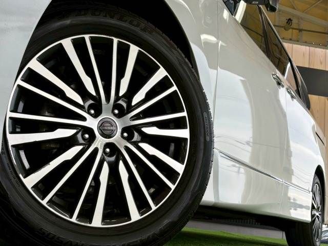 NISSAN ELGRAND 2023 Image 31