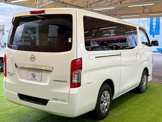 NISSAN NV350 CARAVAN 4WD 2018 Image 31