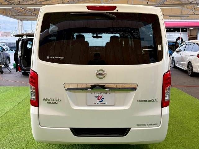 NISSAN NV350 CARAVAN 4WD 2018 Image 31