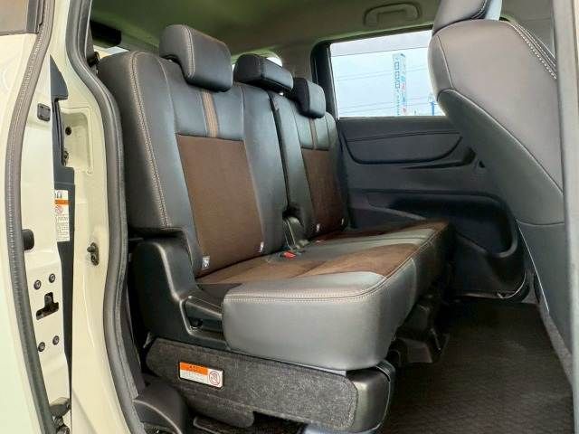 TOYOTA SIENTA 2018 Image 31