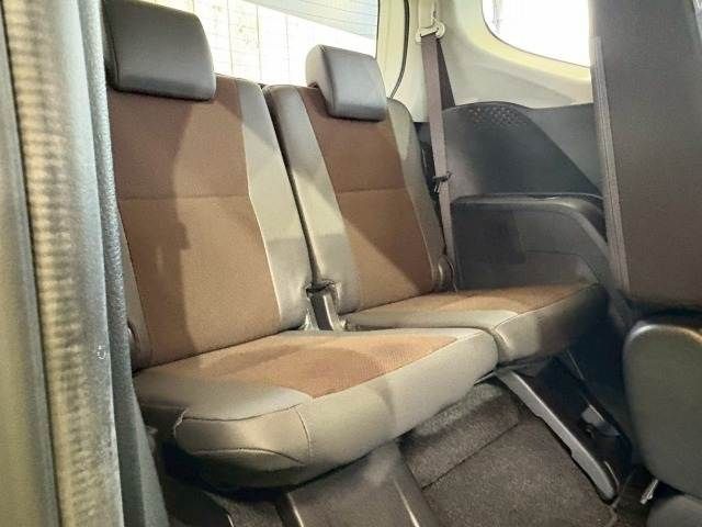 TOYOTA SIENTA 2018 Image 31