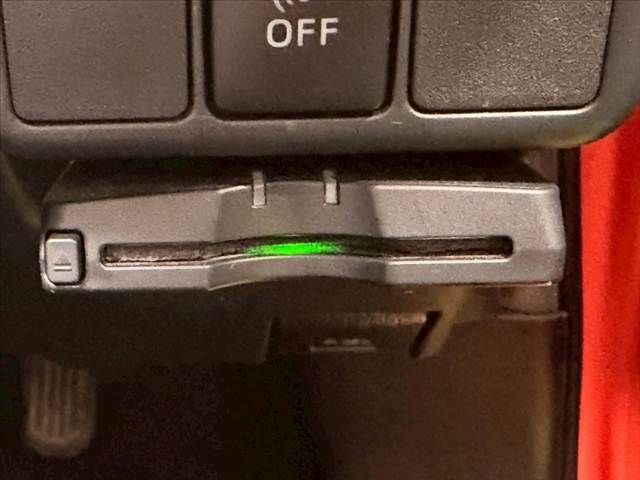 TOYOTA AQUA 2013 Image 31